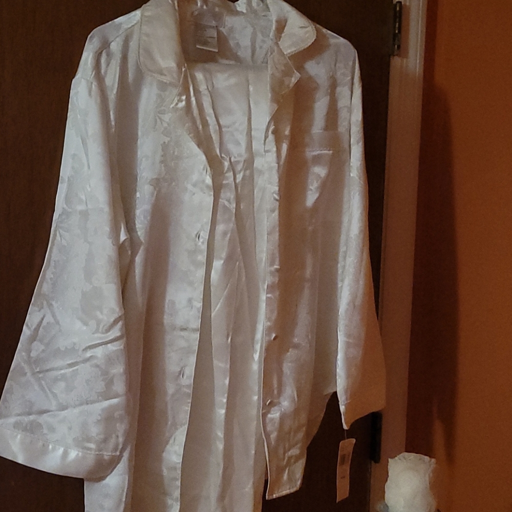 SILK SLEEP WEAR